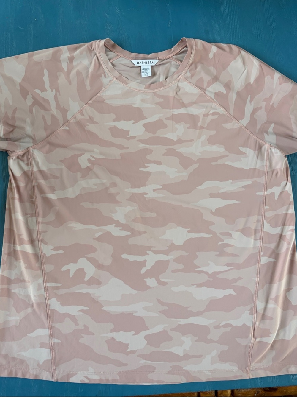 Athleta Women’s Short Sleeve Camo Tee in Blush and Cream